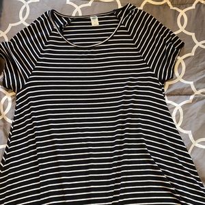 Black and white dress